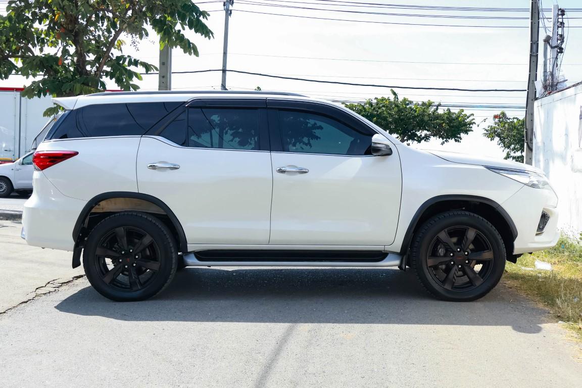 Toyota Fortuner 2.8 TRD Sportivo 2WD 2018 *RK2123*